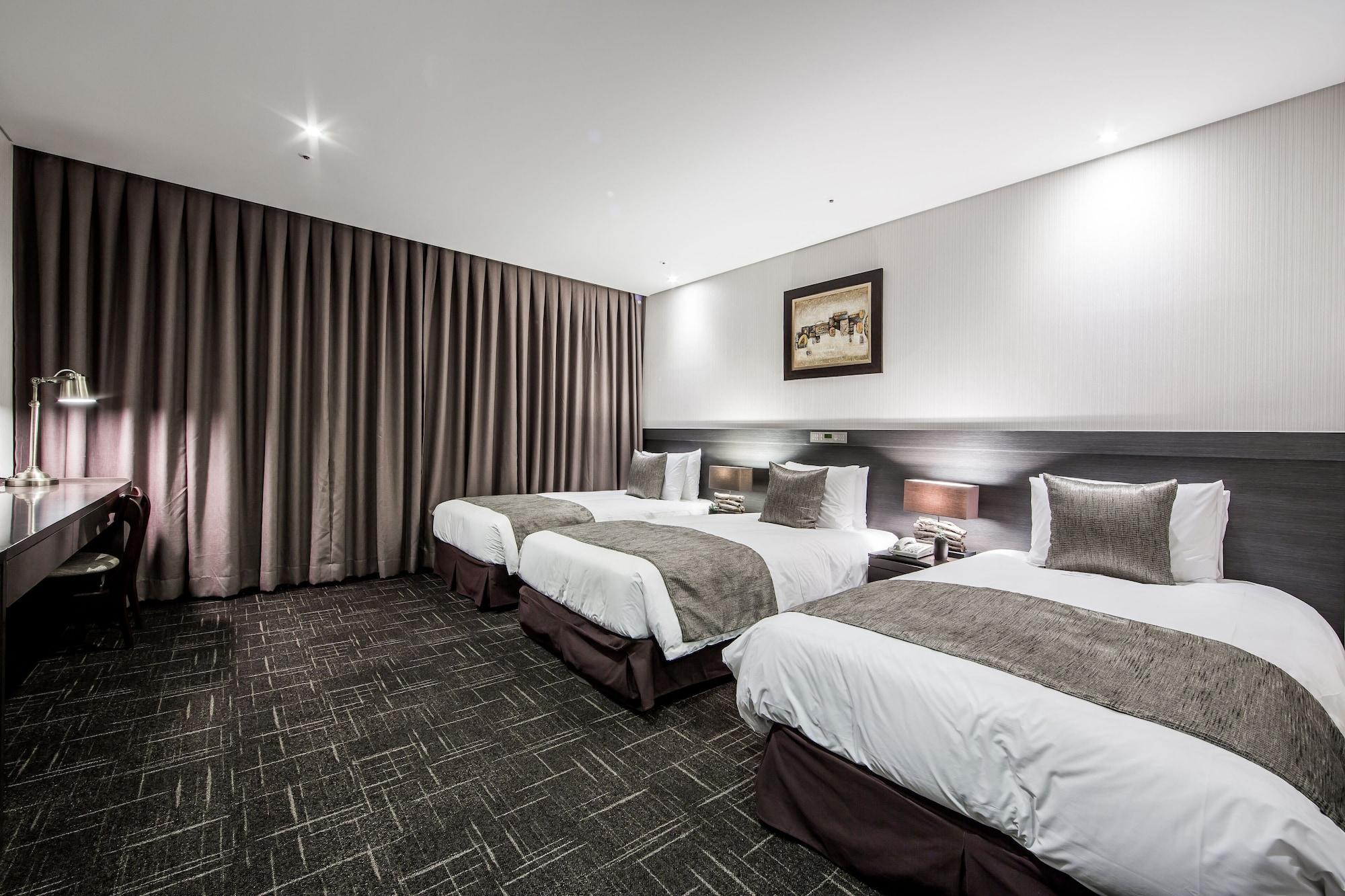 Hotel Golden